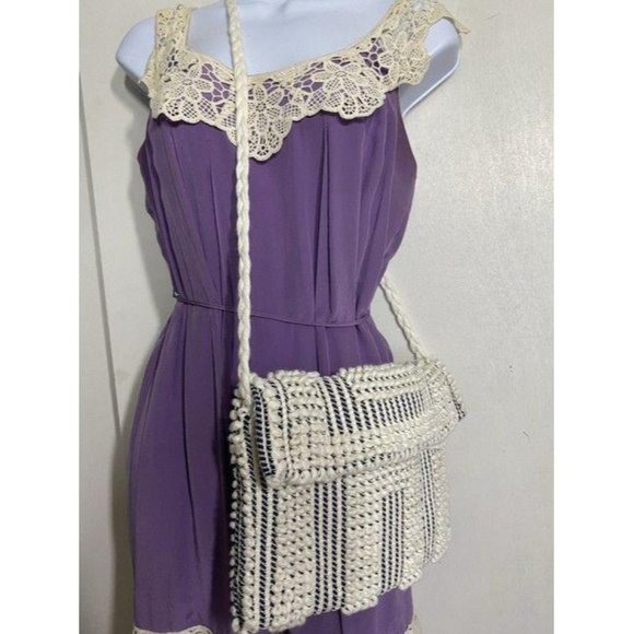 Antonello Tedde lux eco-conscious white-blue fabri - Picture 10 of 12